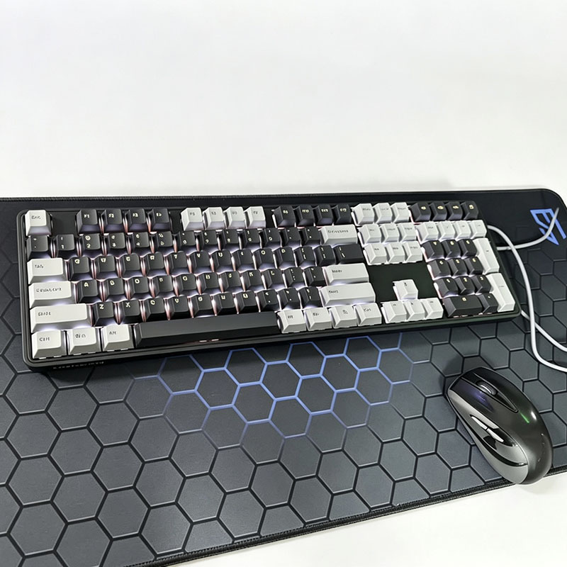 Teclado Mecánico para Juegos U - Gaming Keyboard Mechanical reseña y precio